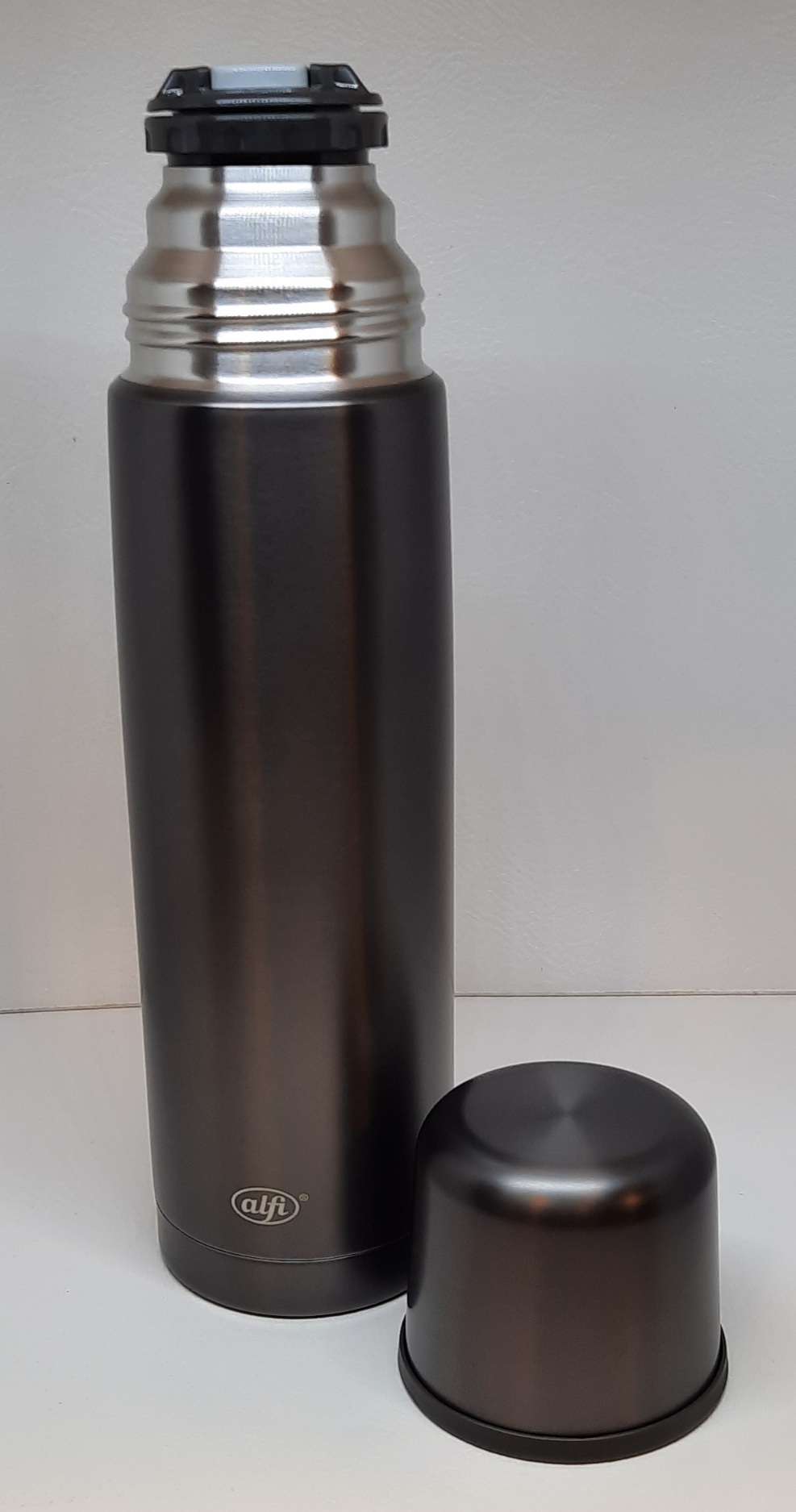 Isolierflasche Perfect automatic grey 0,75l hält 12h heiß,24h kalt absolut dicht, BPA frei