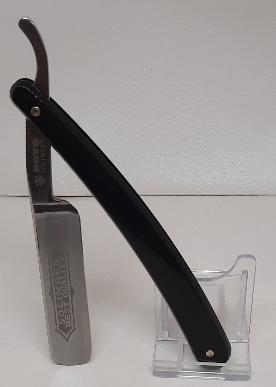 Rasiermesser 5/8 Karbon Rundkopf Griff Acryl schwarz 