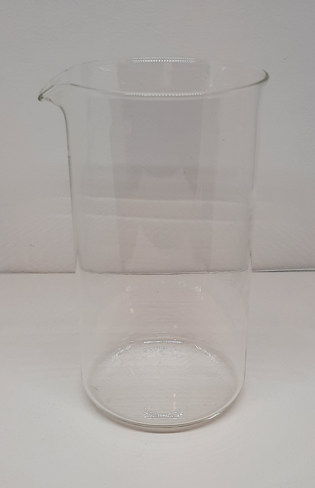 Ersatzglas zu Kaffeebereiter 8 Tassen, mit Ausguß 1.0 l, ø 9.6 cm, Höhe 18 cm 